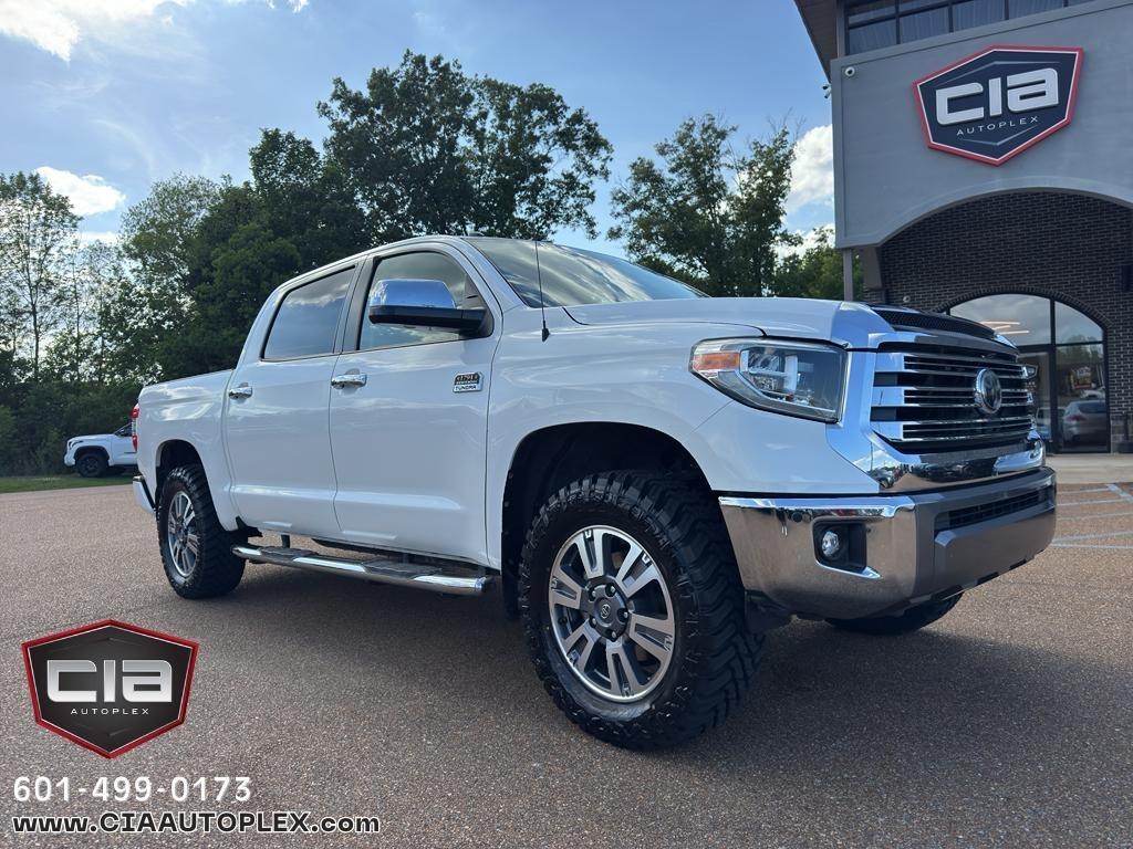 Toyota Tundra 4WD  2019