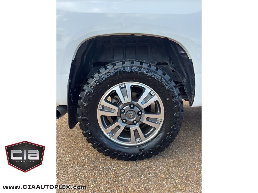 Toyota Tundra 4WD  2019