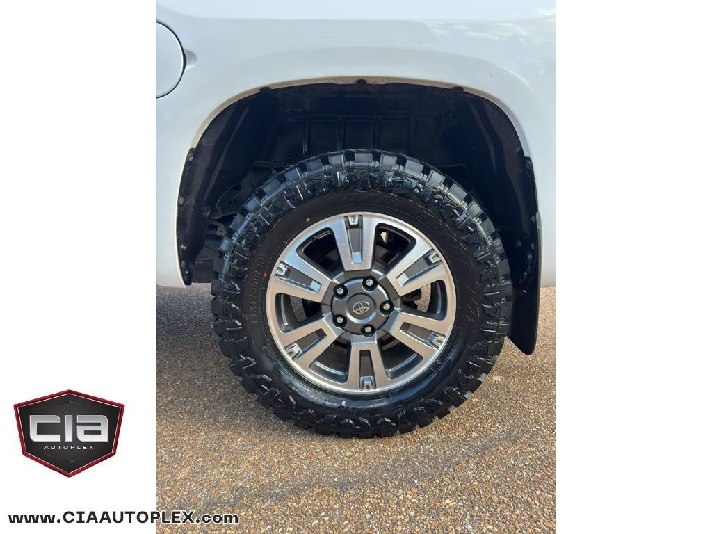 Toyota Tundra 4WD  2019
