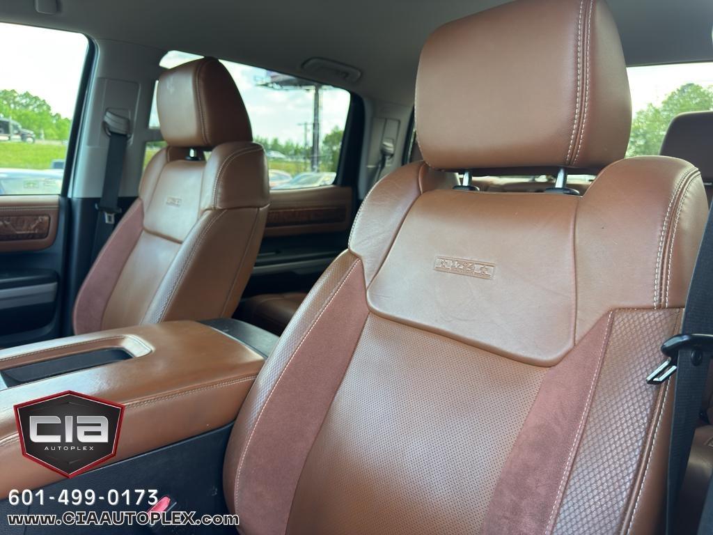 Toyota Tundra 4WD  2019