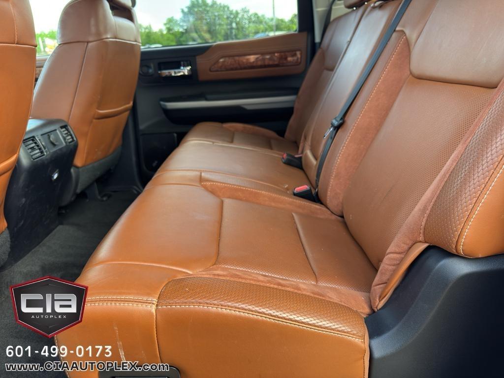 Toyota Tundra 4WD  2019