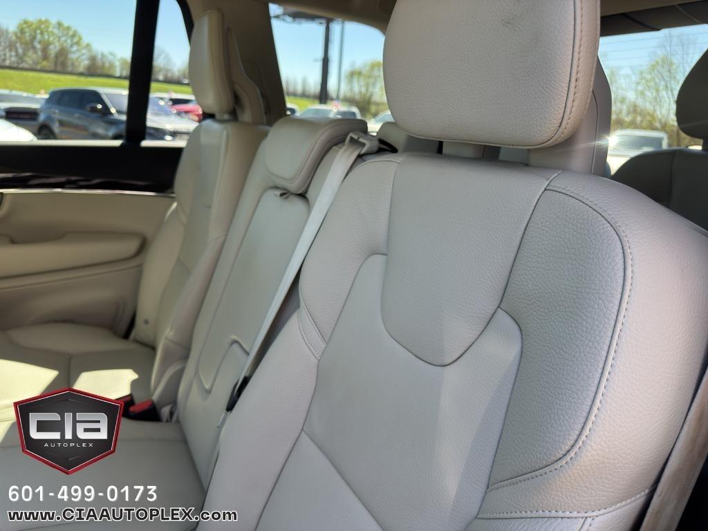 Volvo XC90 T6 AWD 7-Passenger Momentum 2018