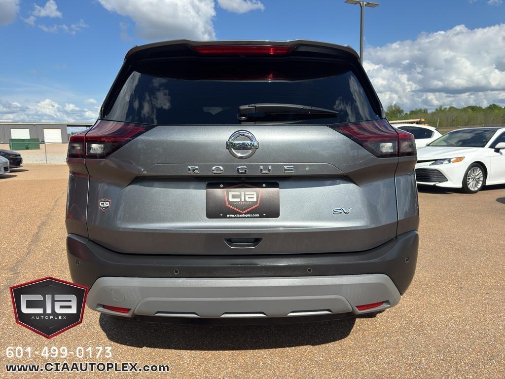 Nissan Rogue FWD SV 2021