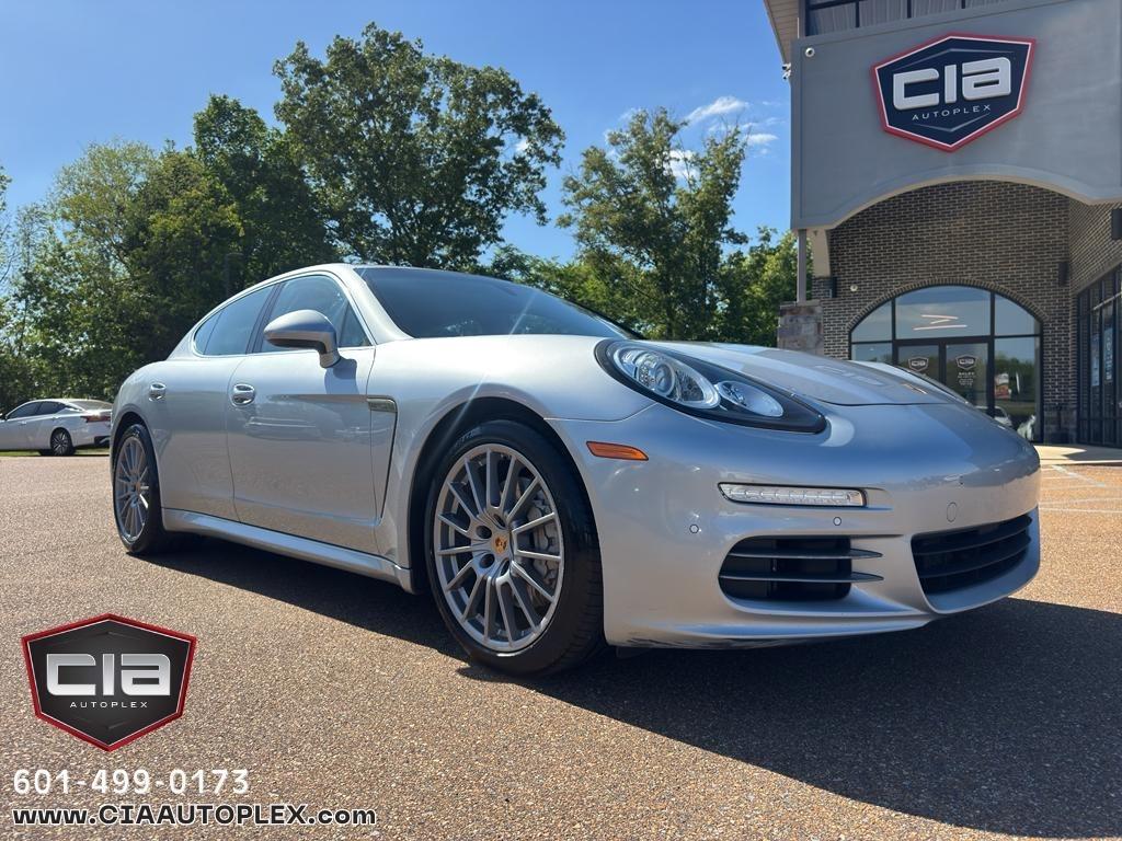 2015 Porsche Panamera 4dr HB 4S
