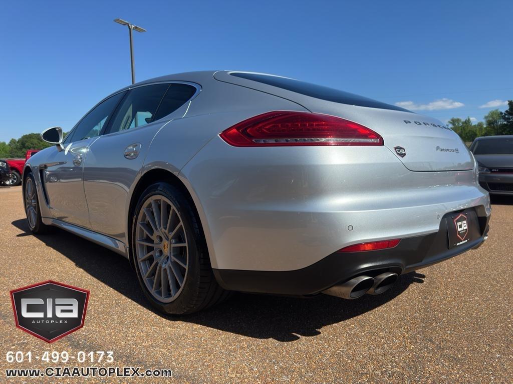 Porsche Panamera 4dr HB 4S 2015