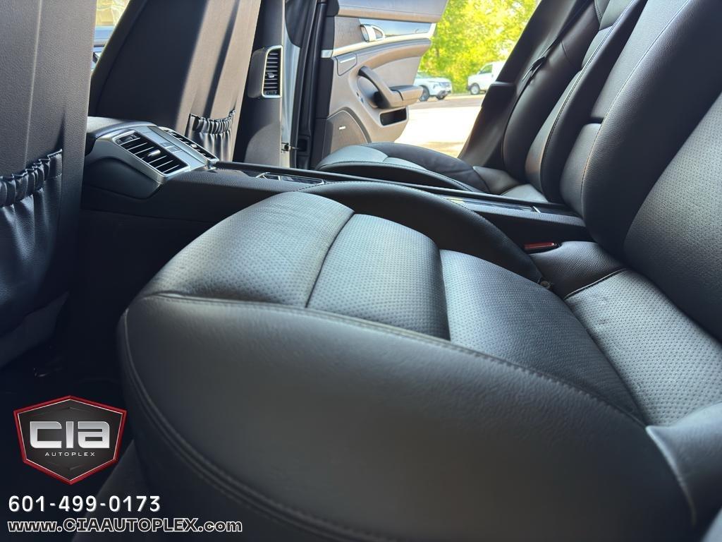 Porsche Panamera 4dr HB 4S 2015