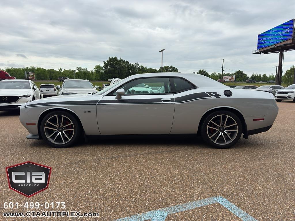 Dodge Challenger R/T RWD 2023