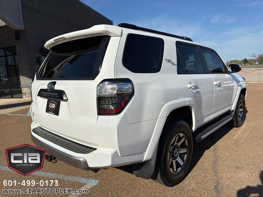Toyota 4Runner TRD Off Road Premium 4WD (Natl) 2019