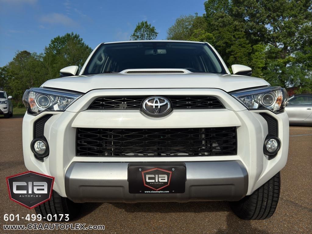 Toyota 4Runner TRD Off Road Premium 4WD (Natl) 2019