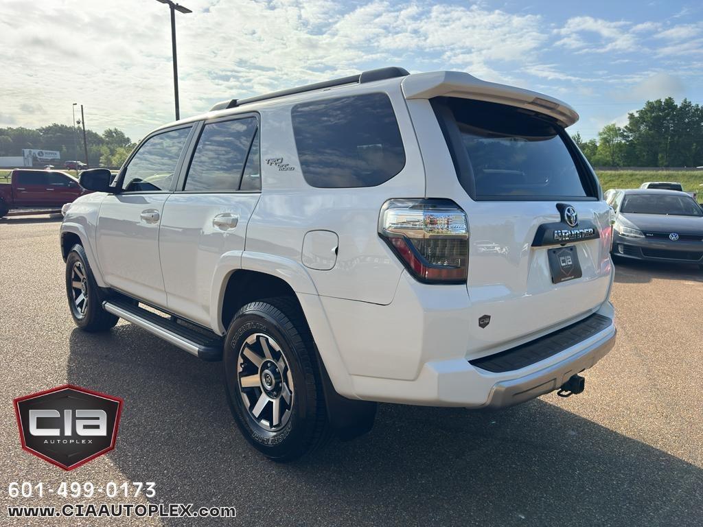 Toyota 4Runner TRD Off Road Premium 4WD (Natl) 2019