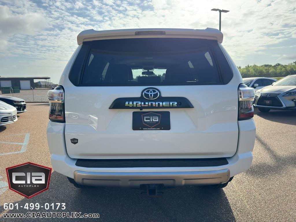 Toyota 4Runner TRD Off Road Premium 4WD (Natl) 2019