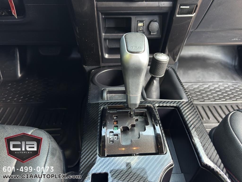 Toyota 4Runner TRD Off Road Premium 4WD (Natl) 2019