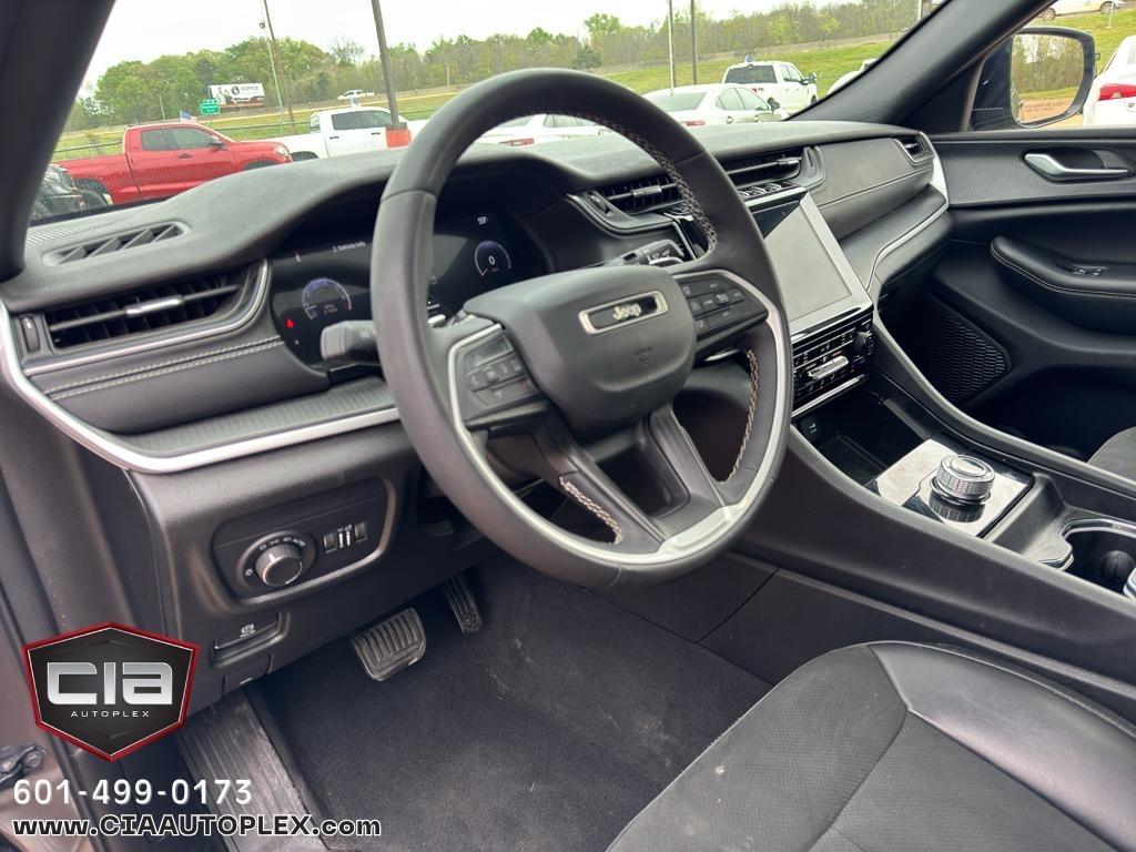 Jeep Grand Cherokee Altitude 4x2 2023