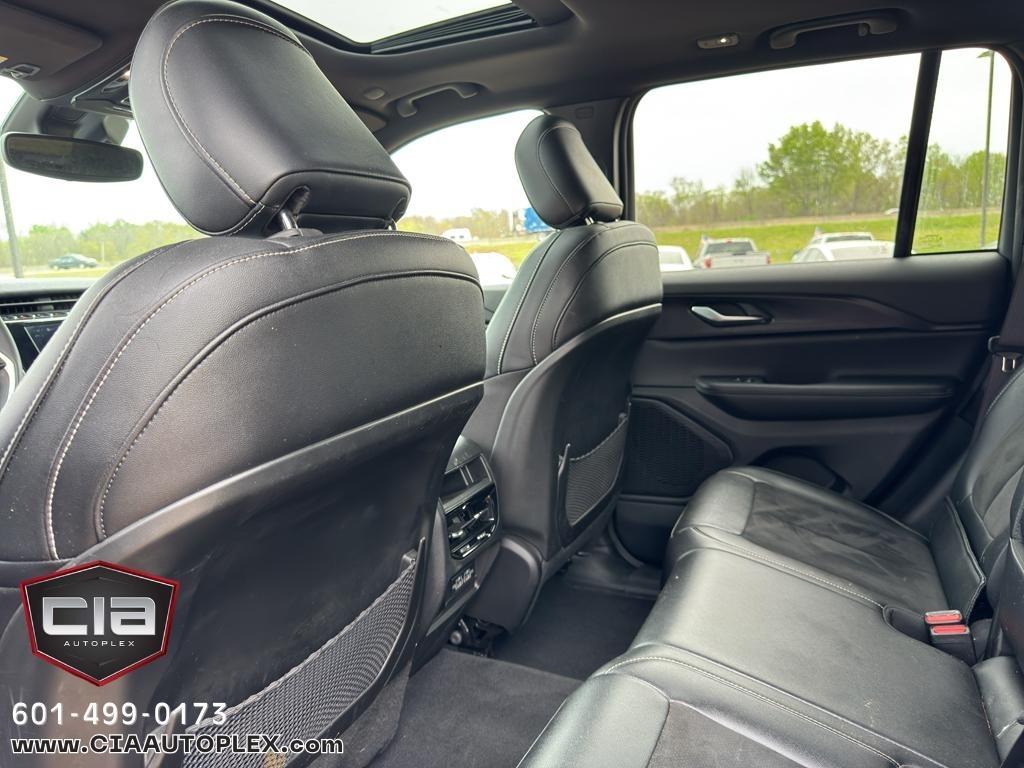 Jeep Grand Cherokee Altitude 4x2 2023