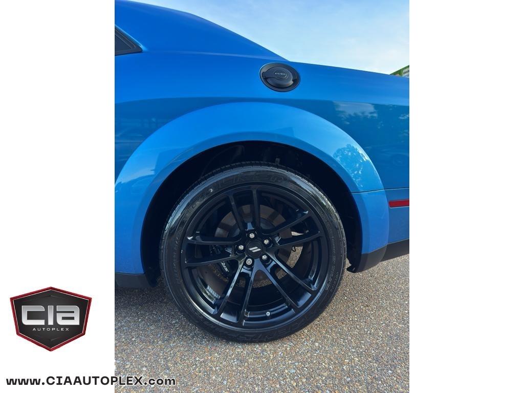 Dodge Challenger R/T Scat Pack Widebody RWD 2023
