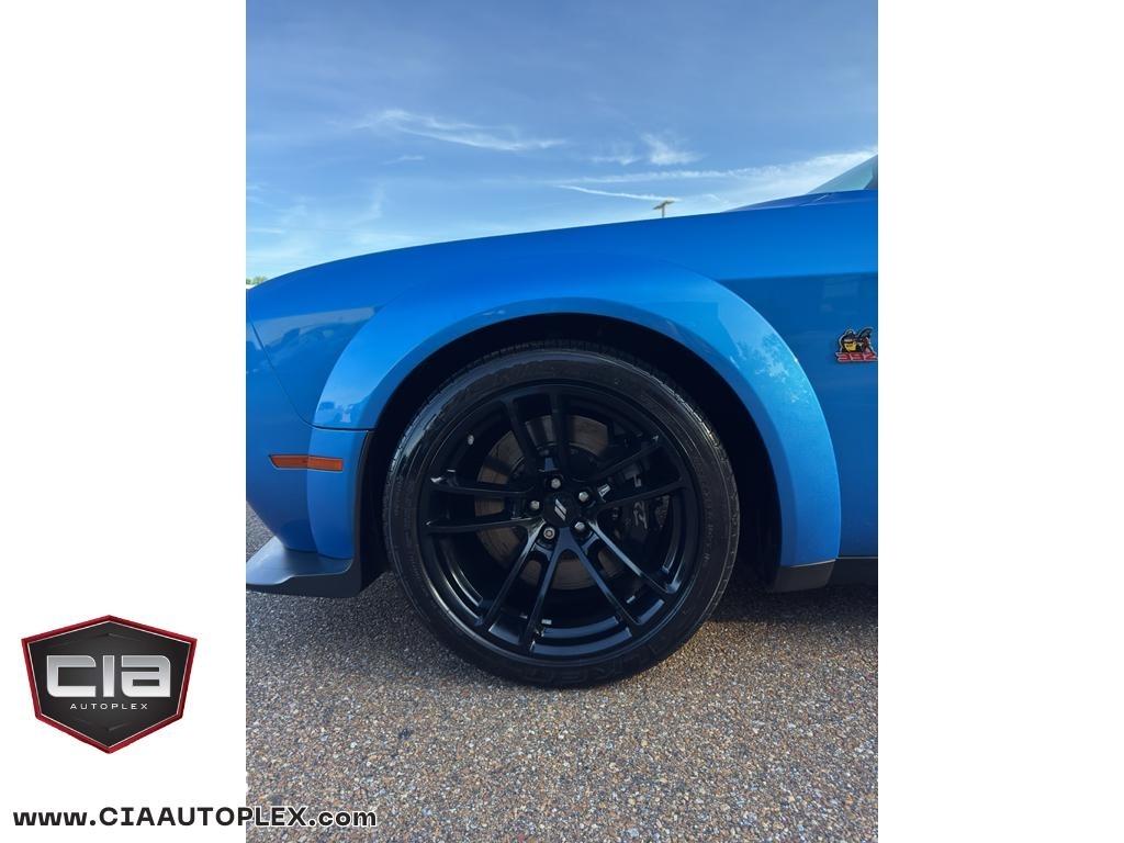 Dodge Challenger R/T Scat Pack Widebody RWD 2023