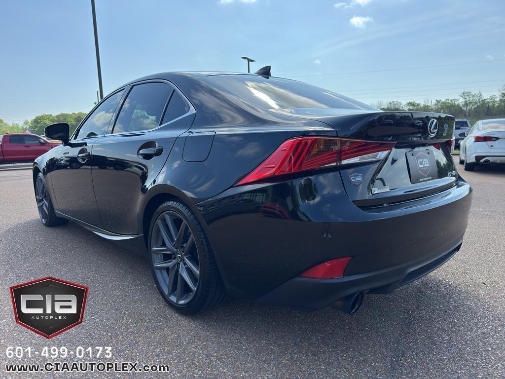 Lexus IS IS 300 F Sport RWD 2020