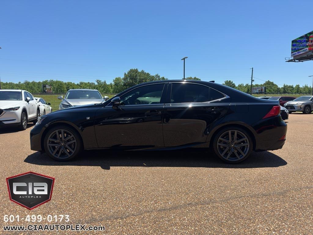 Lexus IS IS 300 F Sport RWD 2020