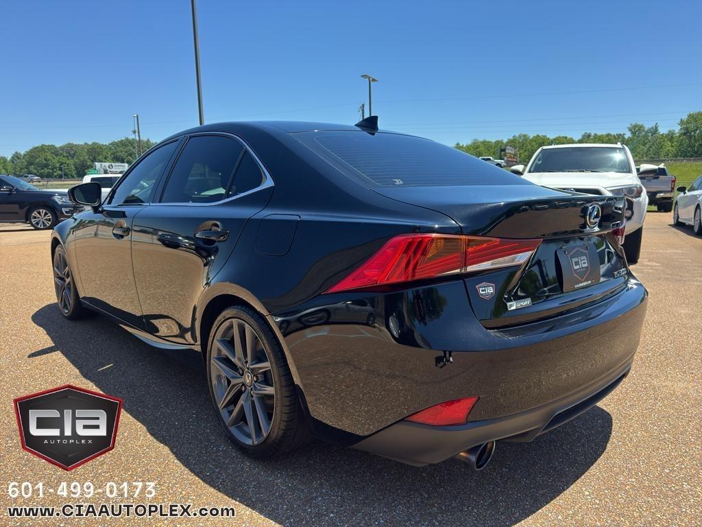 Lexus IS IS 300 F Sport RWD 2020