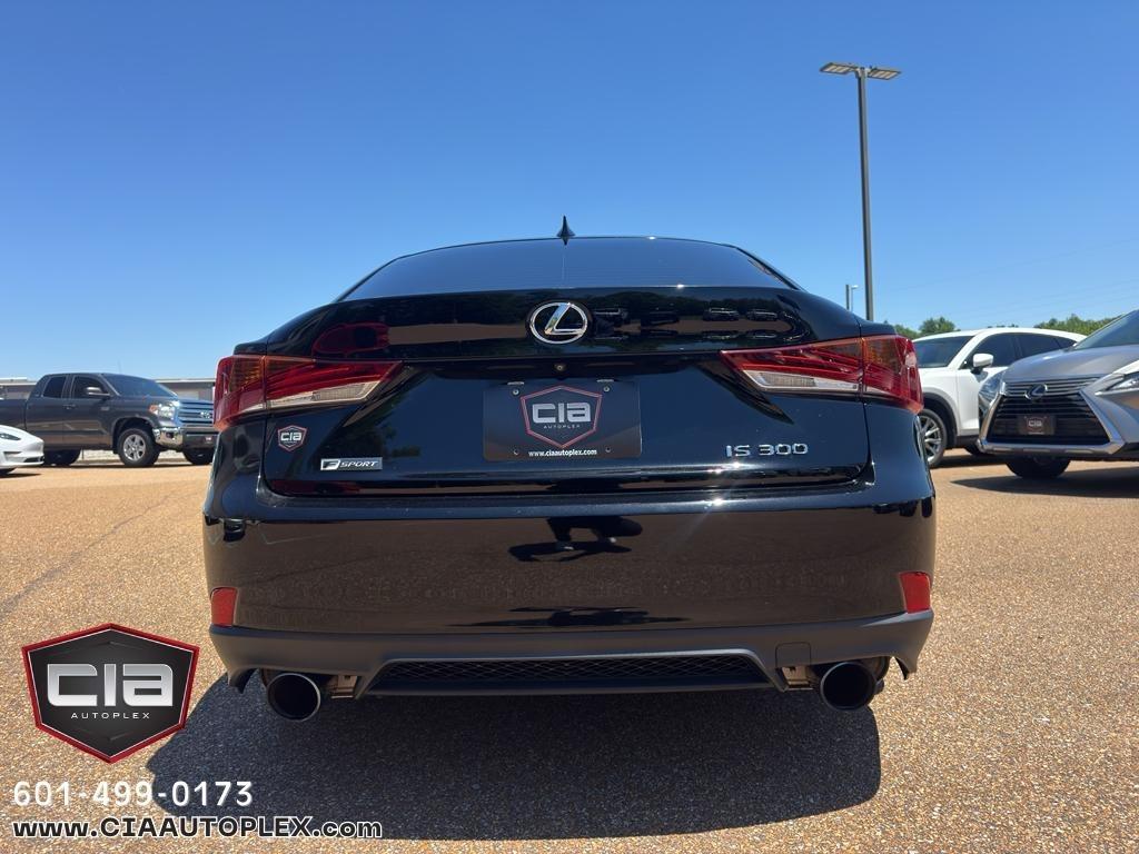 Lexus IS IS 300 F Sport RWD 2020
