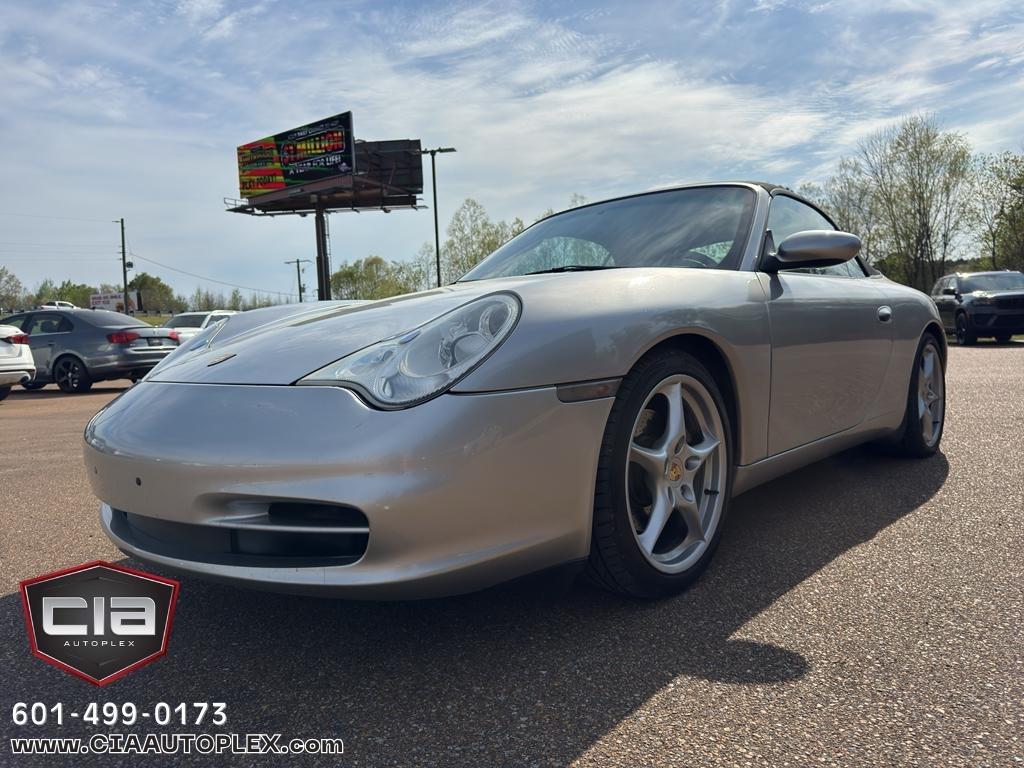 Porsche 911 Carrera 2dr Carrera Cabriolet 6-Spd Manual 2003