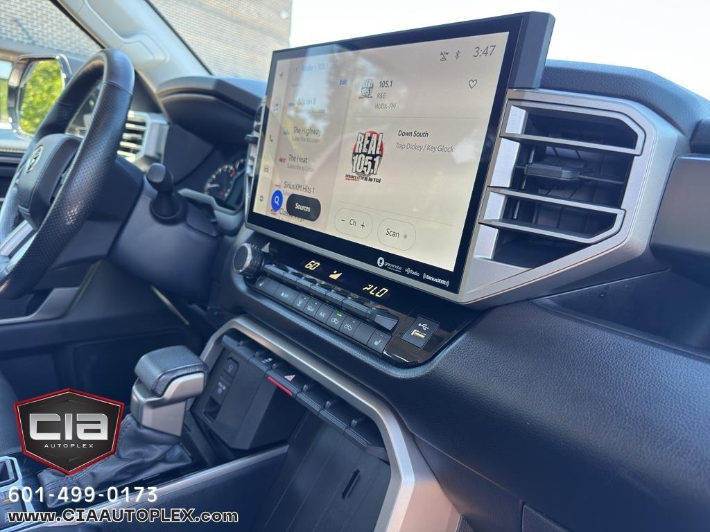 Toyota Tundra 4WD SR5 CrewMax 5.5' Bed (Natl) 2024
