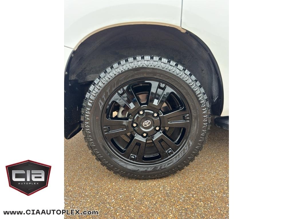 Toyota Sequoia TRD Sport 4WD 2018
