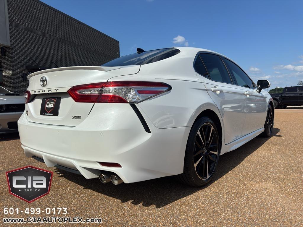 Toyota Camry XSE Auto (Natl) 2020