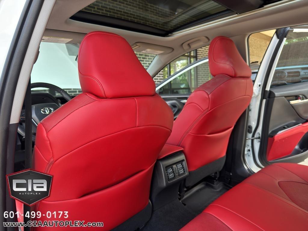 Toyota Camry XSE Auto (Natl) 2020