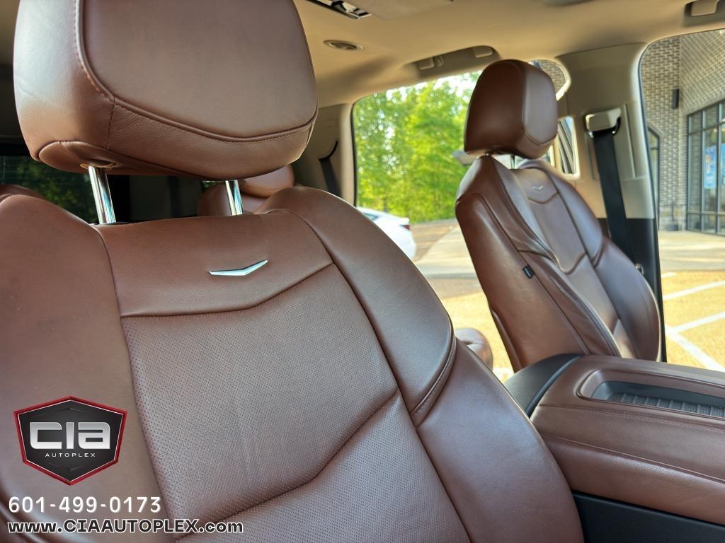 Cadillac Escalade 4WD 4dr Premium Luxury 2019