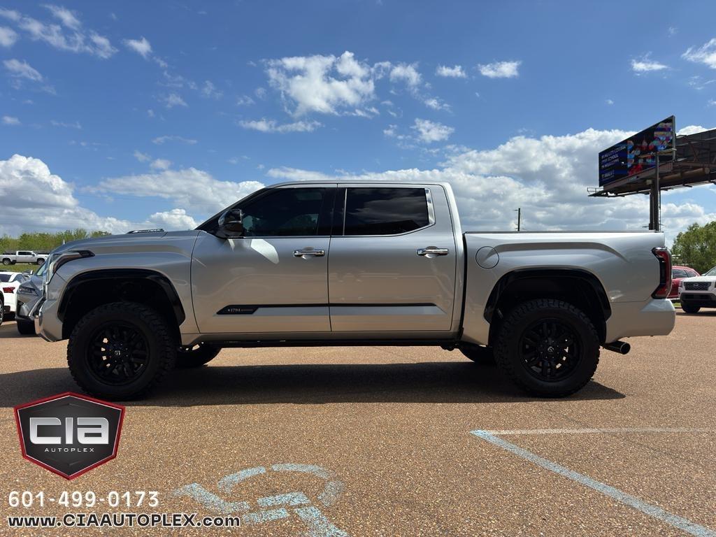 Toyota Tundra 4WD 1794 Edition Hybrid CrewMax 5.5' Bed (Natl) 2023