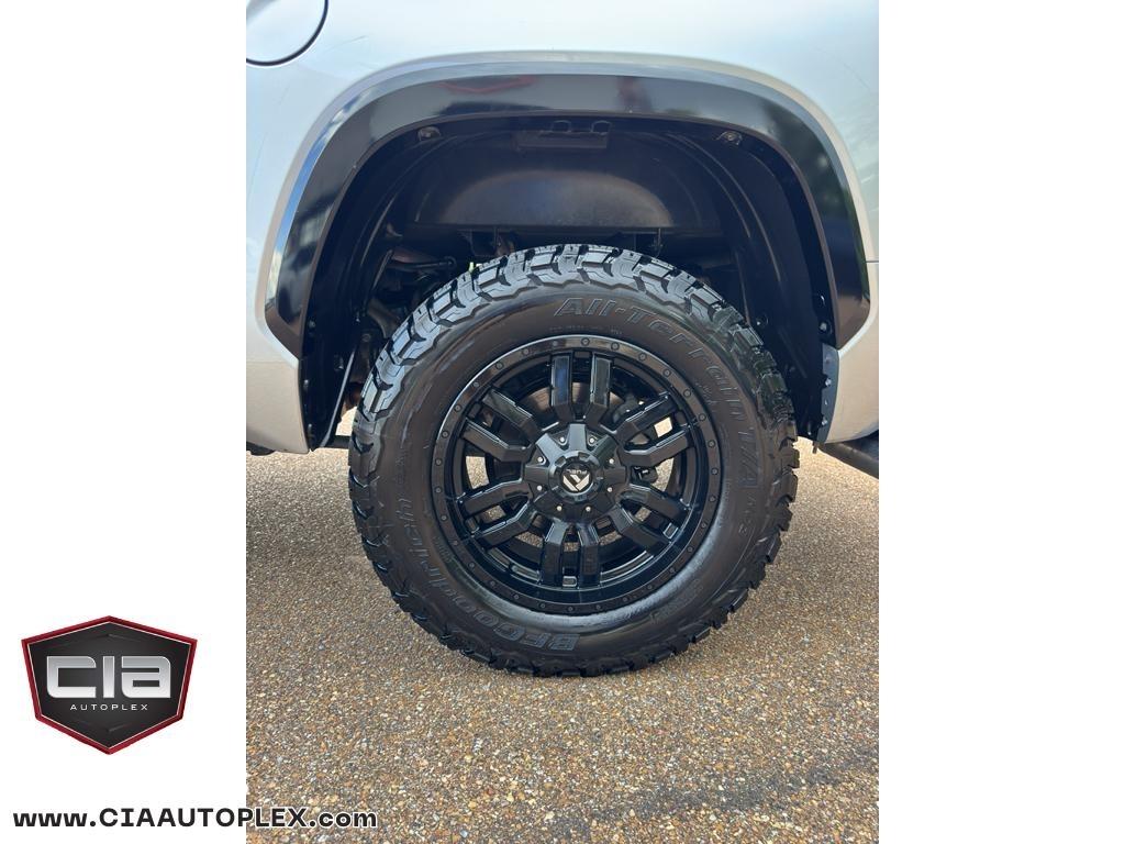 Toyota Tundra 4WD 1794 Edition Hybrid CrewMax 5.5' Bed (Natl) 2023