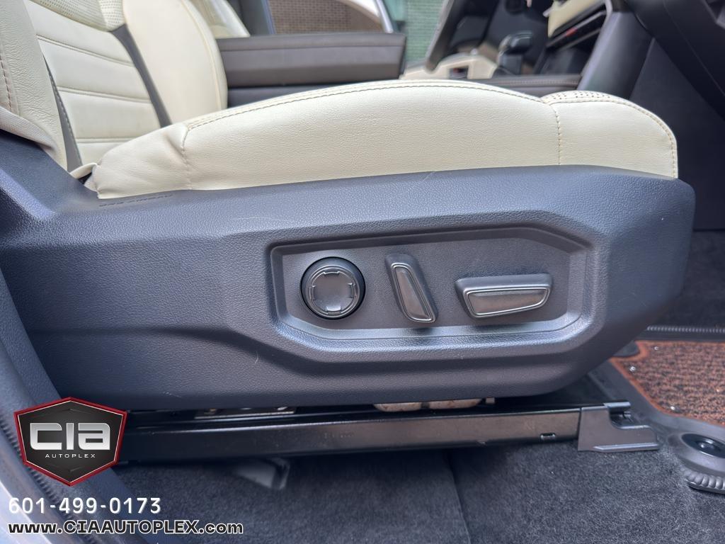 Toyota Tundra 4WD 1794 Edition Hybrid CrewMax 5.5' Bed (Natl) 2023