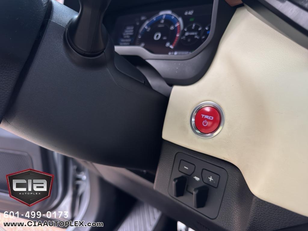 Toyota Tundra 4WD 1794 Edition Hybrid CrewMax 5.5' Bed (Natl) 2023