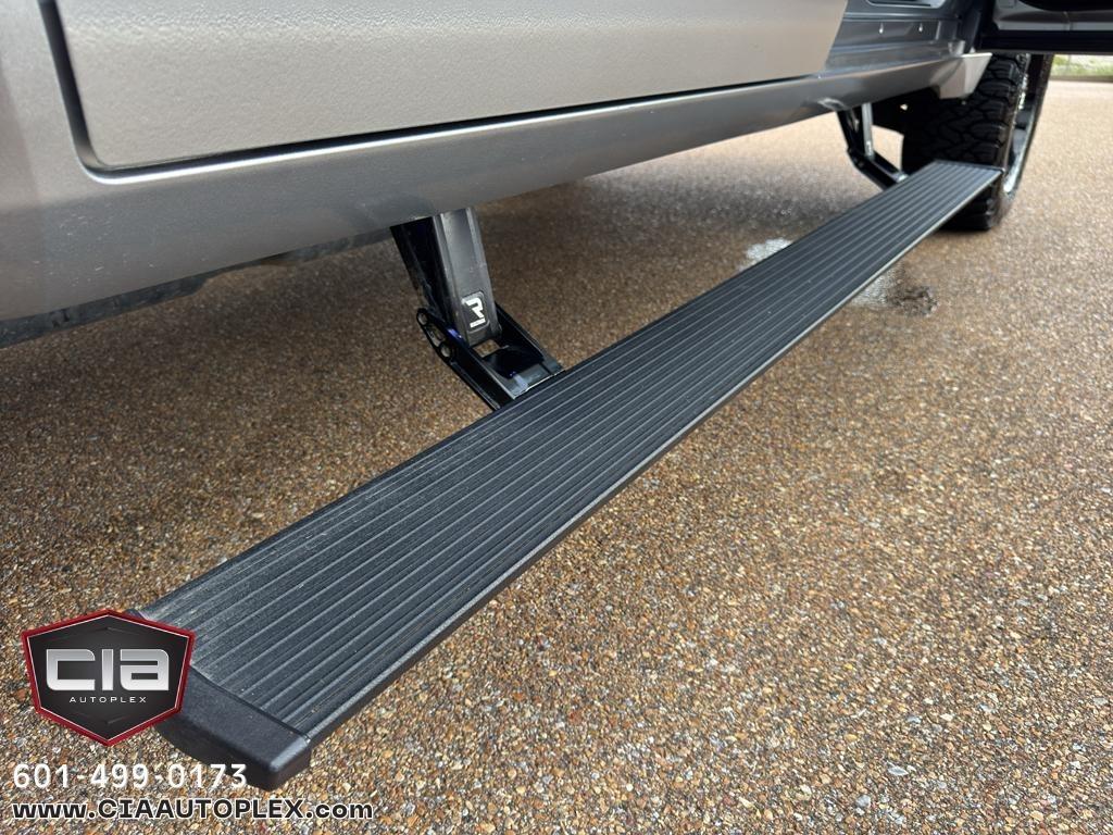 Toyota Tundra 4WD 1794 Edition Hybrid CrewMax 5.5' Bed (Natl) 2023
