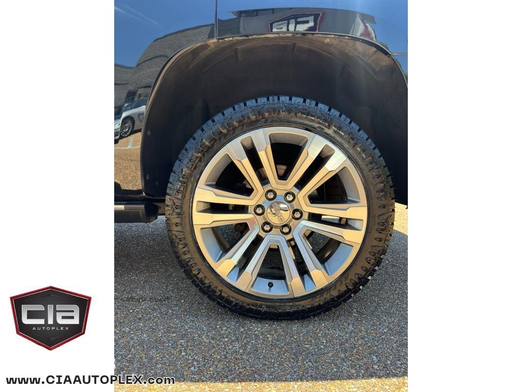 GMC Yukon 4WD 4dr Denali 2018