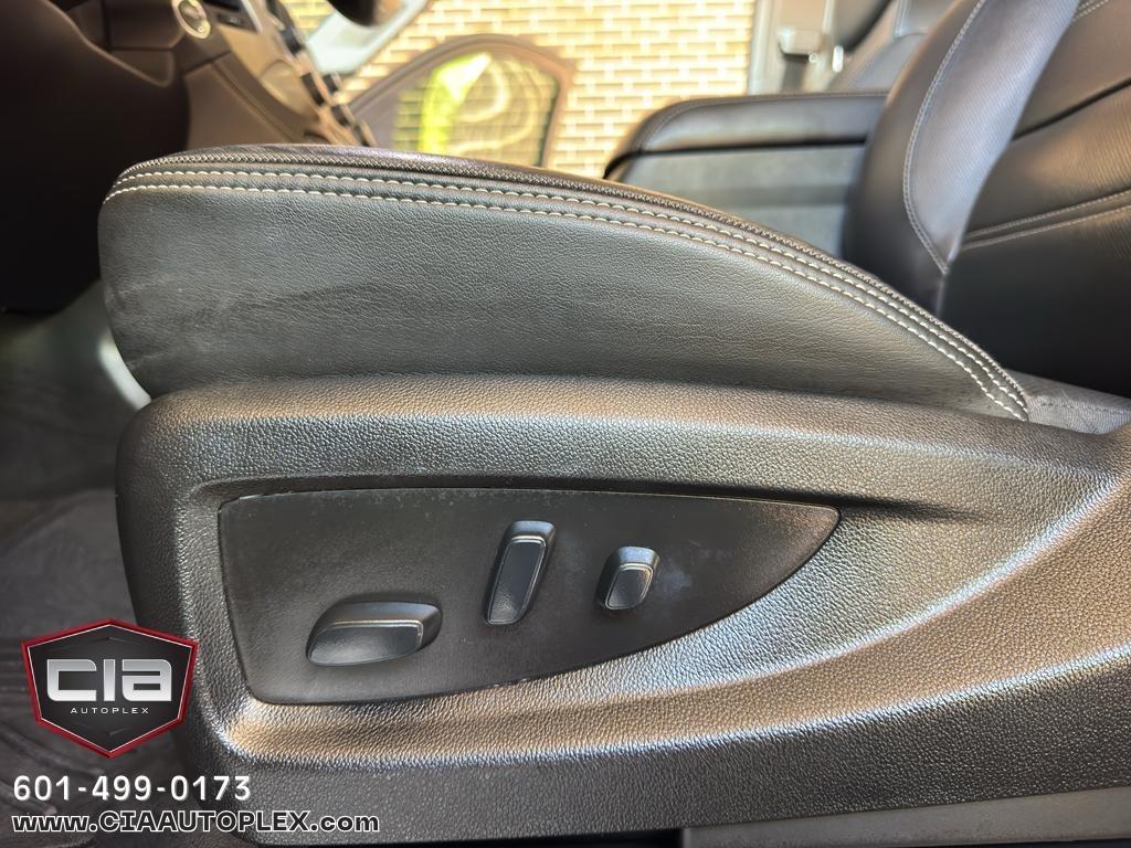 GMC Yukon 4WD 4dr Denali 2018