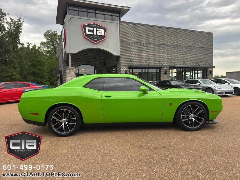 Dodge Challenger R/T Scat Pack Coupe 2017