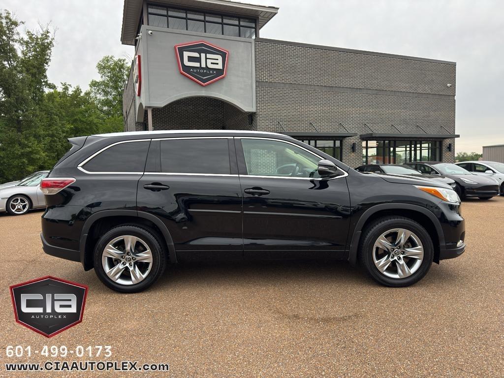 Toyota Highlander FWD 4dr V6 Limited (Natl) 2016