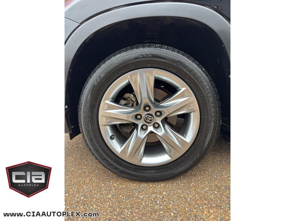 Toyota Highlander FWD 4dr V6 Limited (Natl) 2016