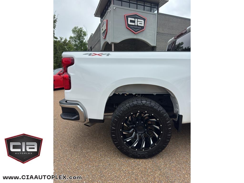 Chevrolet Silverado 1500 4WD Crew Cab 147" LT w/1LT 2021