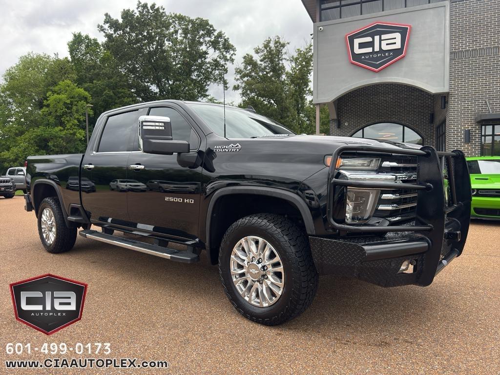 2020 Chevrolet Silverado 2500HD 4WD Crew Cab 159" High Country