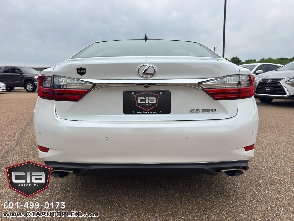 Lexus ES 350 4dr Sdn 2016