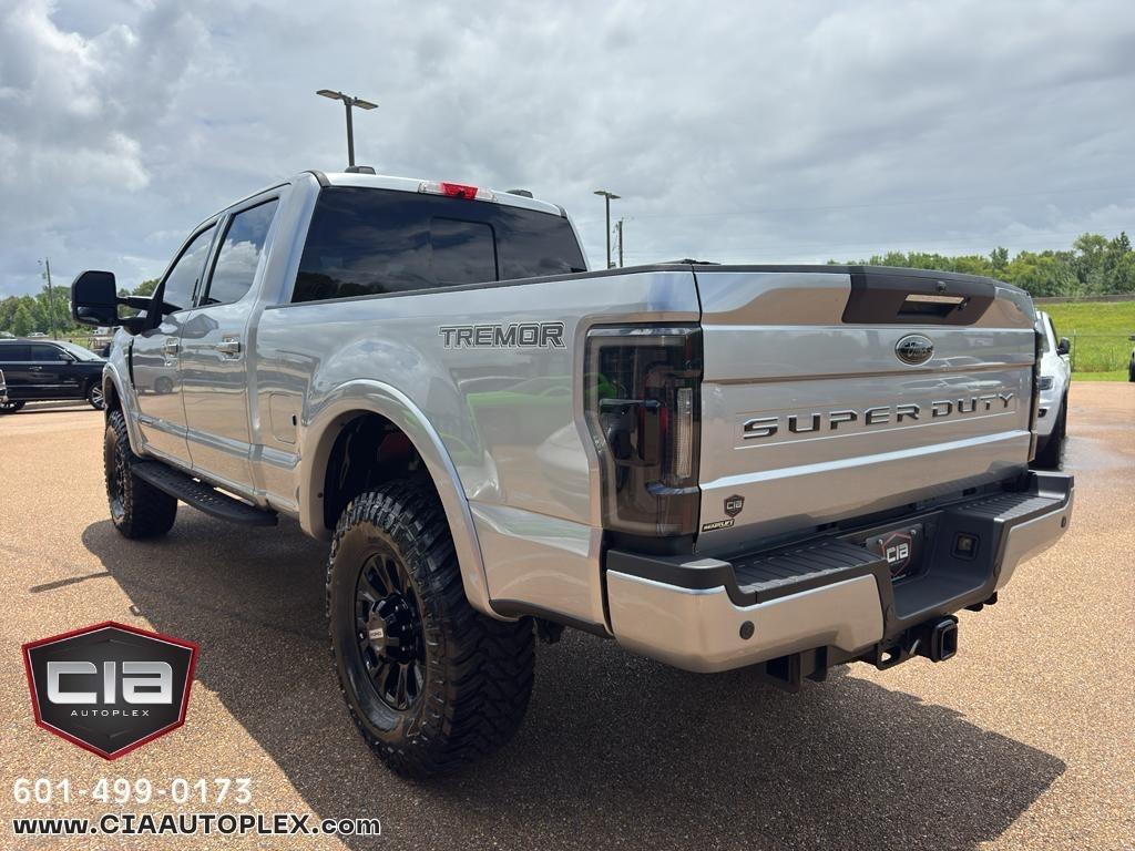 Ford Super Duty F-250 SRW Lariat 4WD Crew Cab 6.75' Box 2022