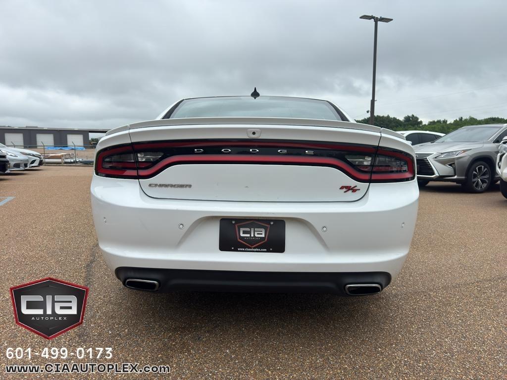 Dodge Charger 4dr Sdn Road/Track RWD 2015