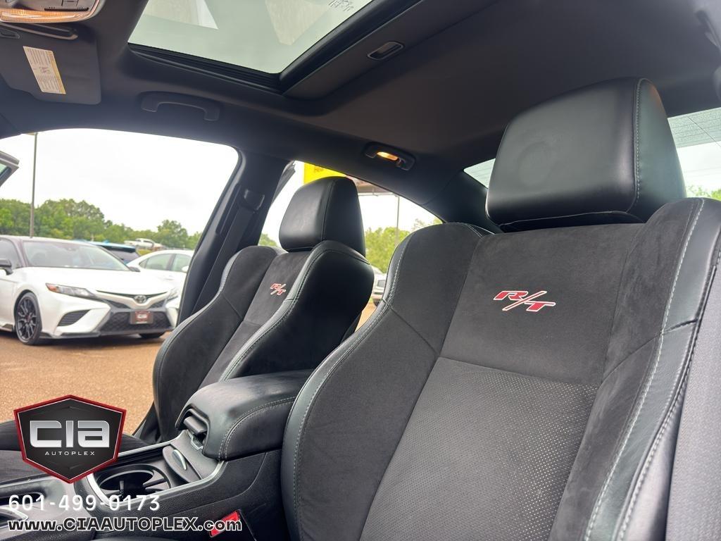 Dodge Charger 4dr Sdn Road/Track RWD 2015
