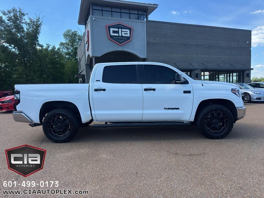 Toyota Tundra 4WD Truck CrewMax 5.7L FFV V8 6-Spd AT TRD Pro (Natl) 2016