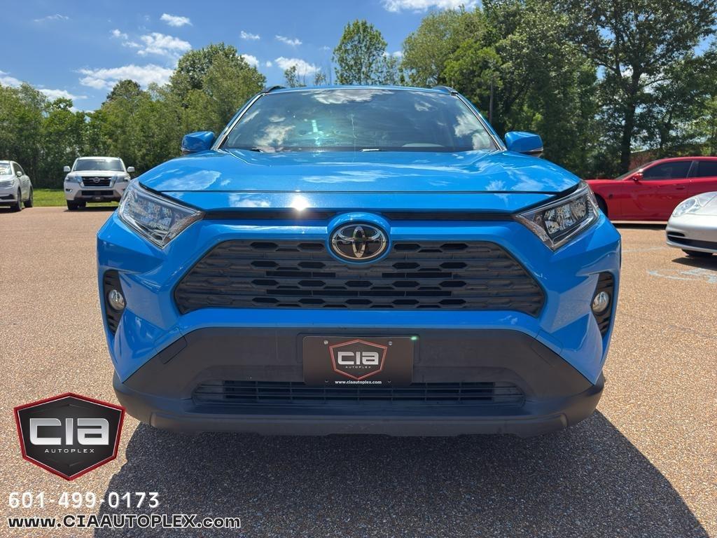 Toyota RAV4 XLE Premium FWD (Natl) 2019