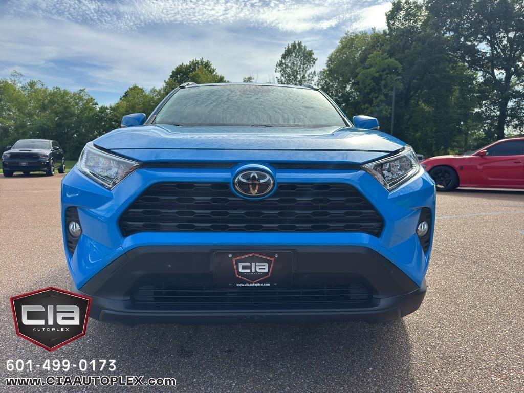 Toyota RAV4 XLE Premium FWD (Natl) 2019