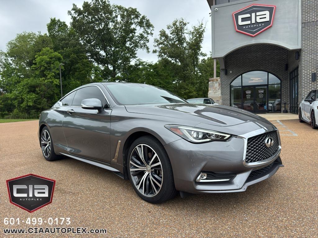 2017 Infiniti Q60 2.0t RWD